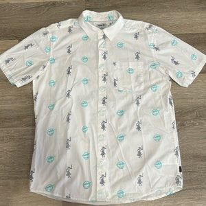 Like 🆕 Hurley Men’s Button Down L Classic Fit Shirt